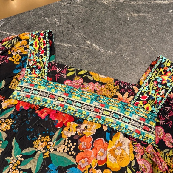 Johnny Was Large Brisbane bold floral short sleeve blouse top square neck - Picture 4 of 7